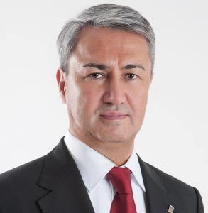 Рахим Азимов стал первым зарегистрированным участником праймериз