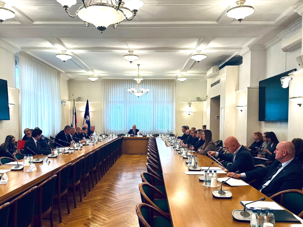 Рахим Азимов: Комитет Госдумы по безопасности рекомендовал принять в первом чтении четыре законопроекта